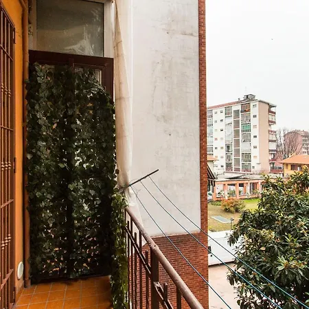 Piazza Bengasi Cozy アパート