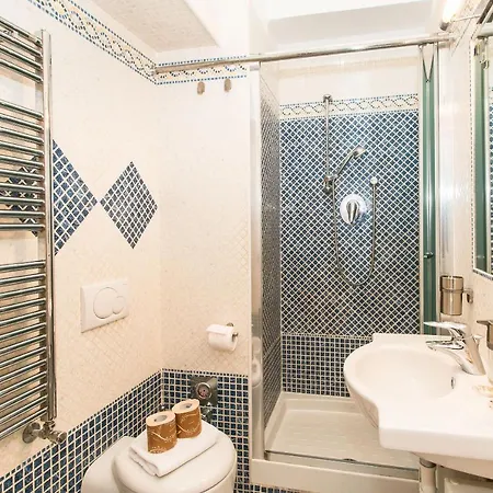 Piazza Bengasi Cozy Appartement *