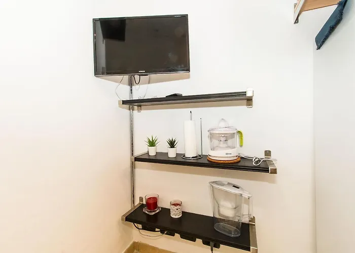 Piazza Bengasi Cozy Apartamento Turim